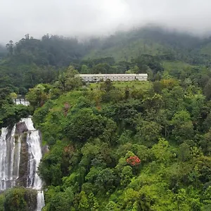 Hunas Falls Kandy