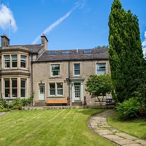 Cliffe House Holmfirth